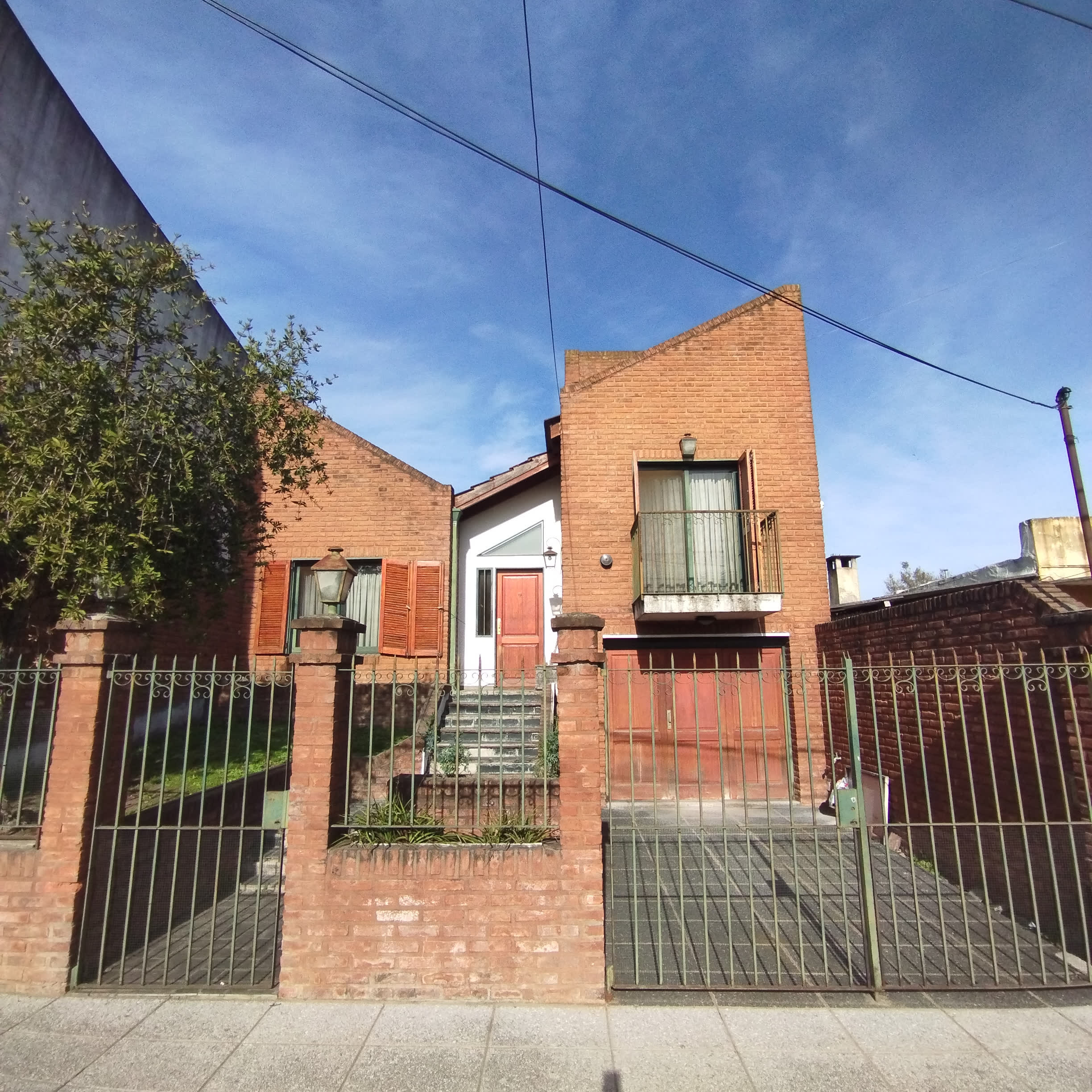 Araneda Bienes Raíces - Inmobiliaria