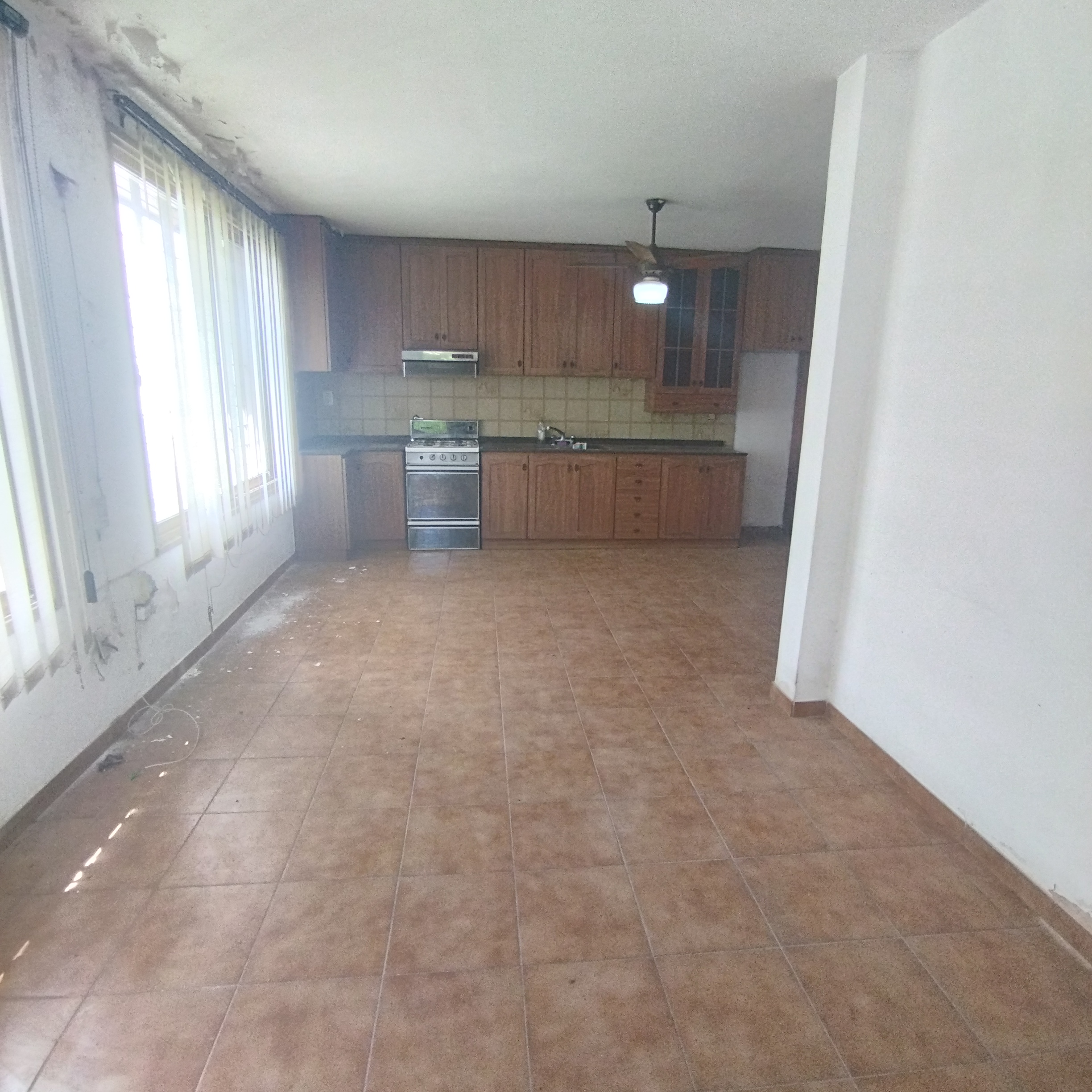 Araneda Bienes Raíces - Inmobiliaria