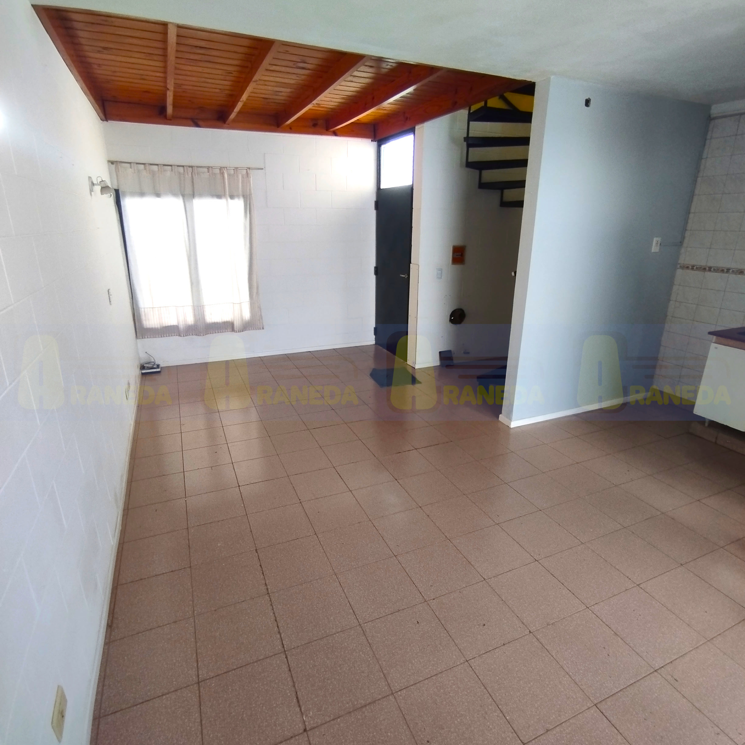 Araneda Bienes Raíces - Inmobiliaria