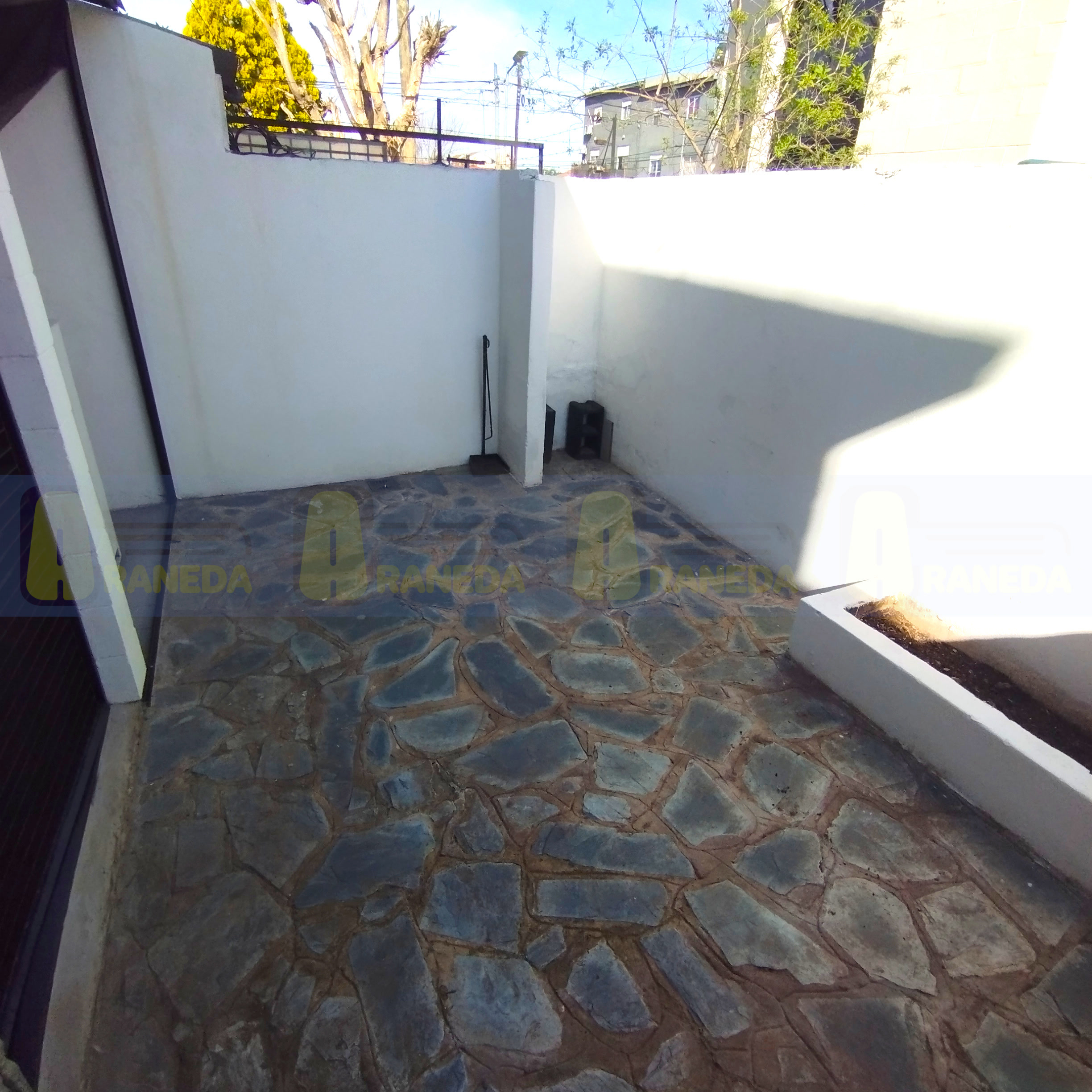 Araneda Bienes Raíces - Inmobiliaria